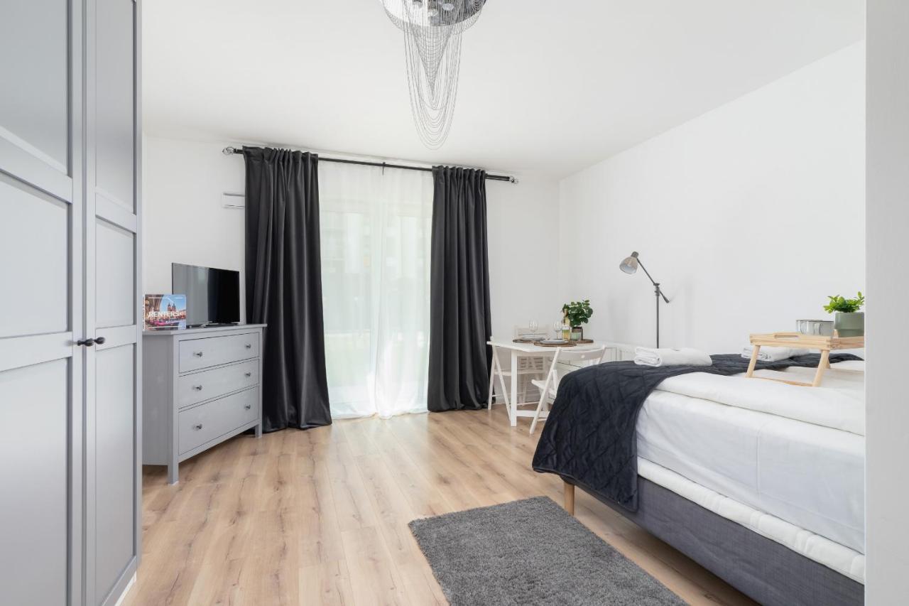 Elegant Pet-Friendly Studio In Krakow By Noclegi Renters Exteriér fotografie